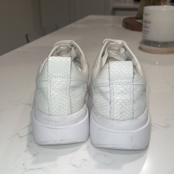 Zara White Platform Sneakers - Picture 4 of 6